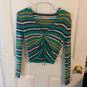 Cute cropped stripped sweater